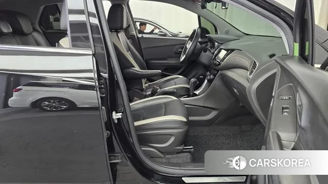 Chevrolet (GM Daewoo) The New Trax 2018 Черный из Кореи, фото 2