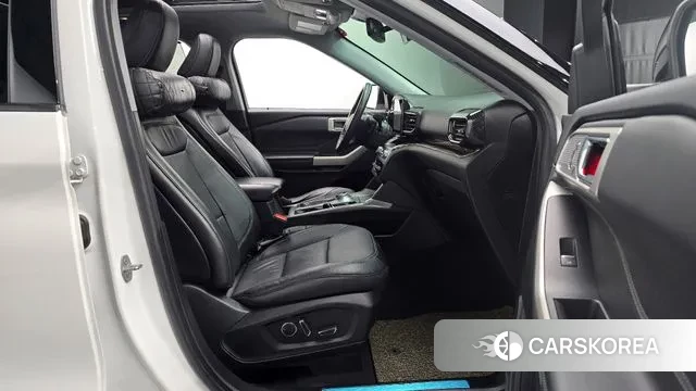 Ford Explorer 6th Generation 2020 Белый из Кореи, фото 2