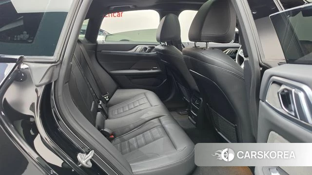 BMW i4 2023 Черный из Кореи, фото 2