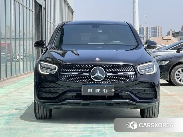 Mercedes-Benz GLC 2021 Черный из Китая, фото 2