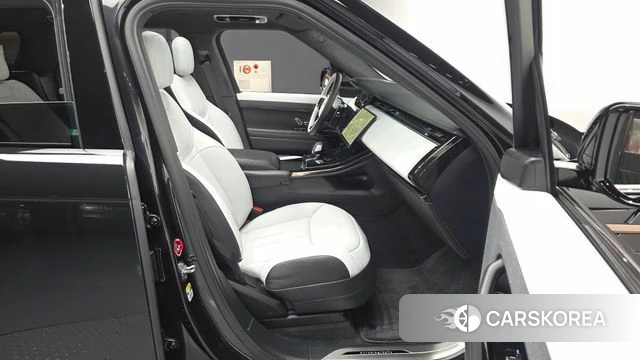 Land Rover Range Rover Sport 3rd Generation 2026 Черный из Кореи, фото 2