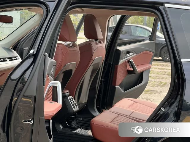 BMW X1 2026 Черный из Китая, фото 2