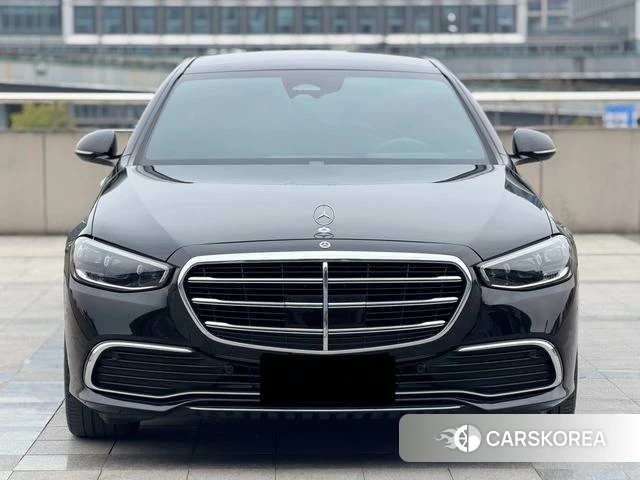 Mercedes-Benz S-Class 2023 Черный из Китая, фото 2