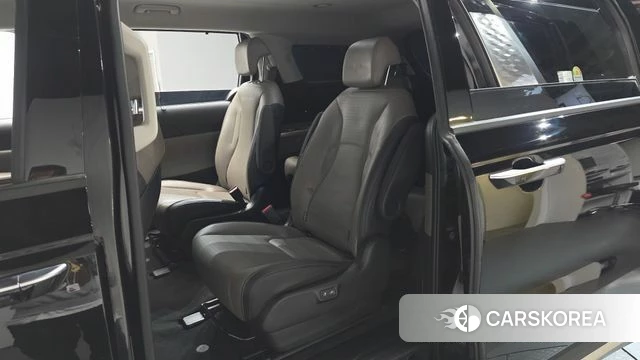 Kia The New Carnival 4th Generation 2023 Черный из Кореи, фото 2