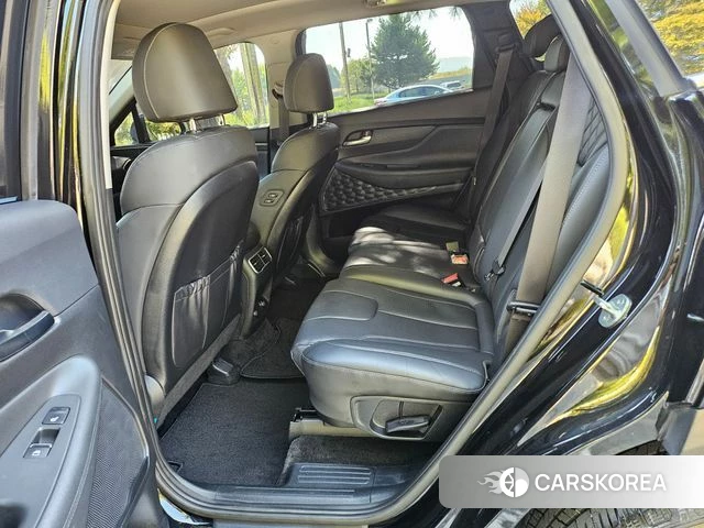 Hyundai The New Santa Fe 2021 Черный из Кореи, фото 2