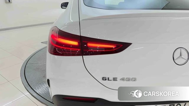 Mercedes-Benz GLE-Class W167 2026 Белый из Кореи, фото 2