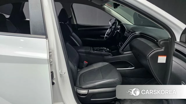Hyundai Tucson Hybrid (NX4) 2023 Белый из Кореи, фото 2