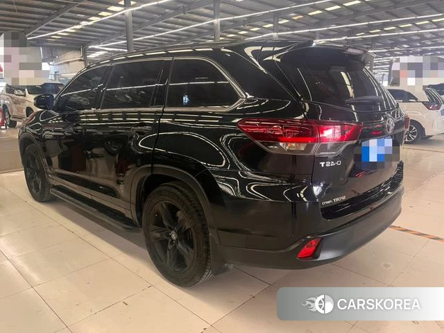 Toyota Highlander 2021 Черный из Китая, фото 2