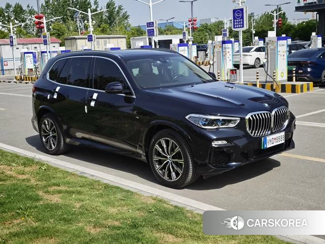 BMW X5 2021 Черный из Китая, фото 2