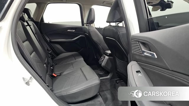 BMW 2 Series Active Tourer (U06) 2022 Белый из Кореи, фото 2