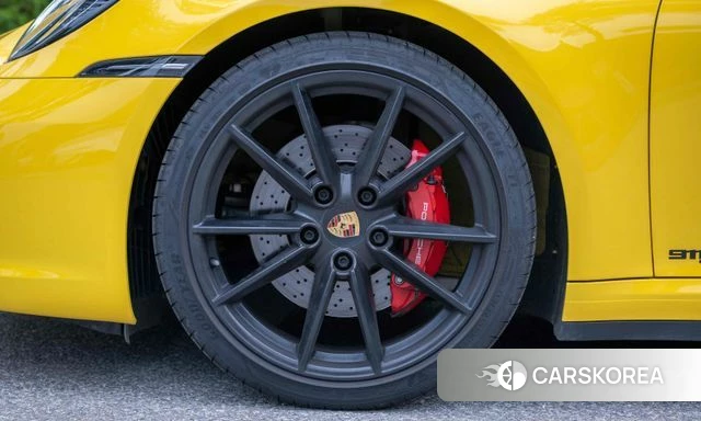 Porsche 911(992) id 4445507 из Кореи 2