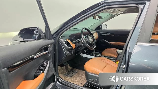 Kia The New Seltos 2023 Серый из Кореи, фото 2