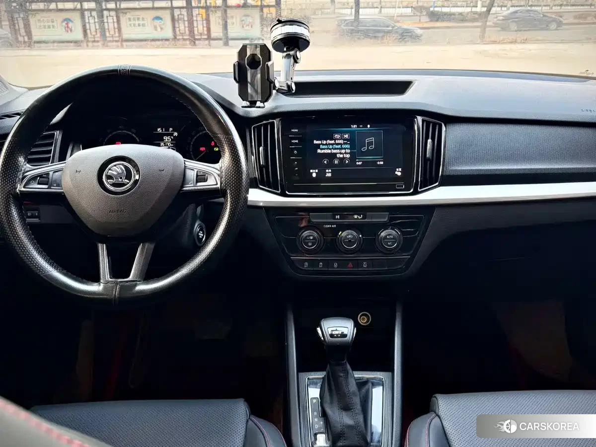 Skoda Kamiq 2022 Белый из Китая, фото 2