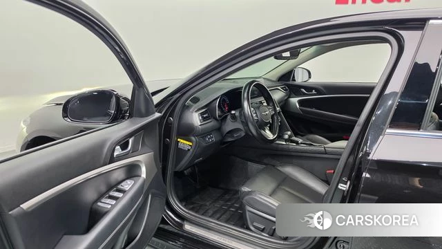 Genesis G70 2018 Черный из Кореи, фото 2