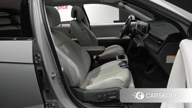 Hyundai Ionic 5 2021 Серебристо-серый из Кореи, фото 2