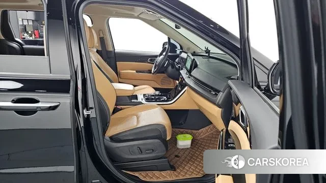 Kia Carnival 4th generation 2023 Черный из Кореи, фото 2
