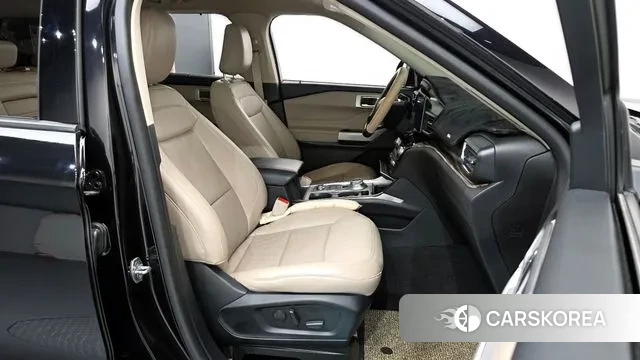 Ford Explorer 6th Generation 2021 Черный из Кореи, фото 2