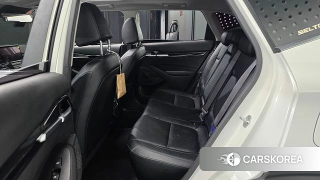 Kia Seltos 2019 Белый из Кореи, фото 2