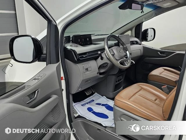 Hyundai Staria 2021 Белый из Кореи, фото 2