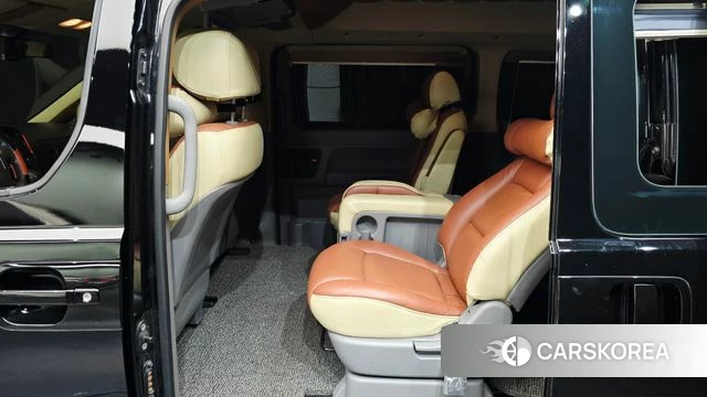 Hyundai The New Grand Starex 2020 Черный из Кореи, фото 2