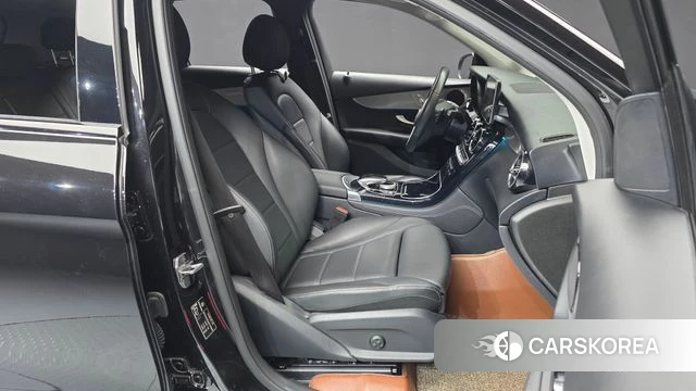 Mercedes-Benz GLC-Class X253 2019 Черный из Кореи, фото 2