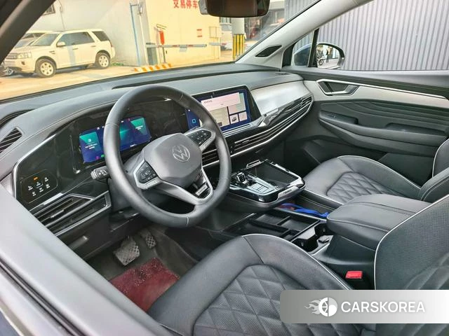Volkswagen Talagon 2023 Черный из Китая, фото 2