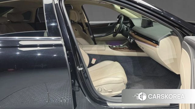 Genesis G80 (RG3) 2023 Черный из Кореи, фото 2
