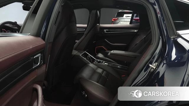 Porsche Panamera (971) 2018 Синий из Кореи, фото 2