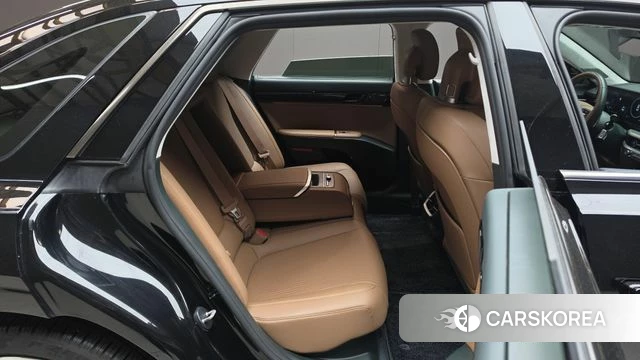 Hyundai Grandeur Hybrid (GN7) 2023 Черный из Кореи, фото 2