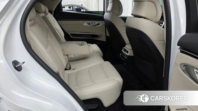 Genesis GV70 2024 Белый из Кореи, фото 2