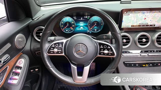 Mercedes-Benz GLC-Class X253 2021 Белый из Кореи, фото 2