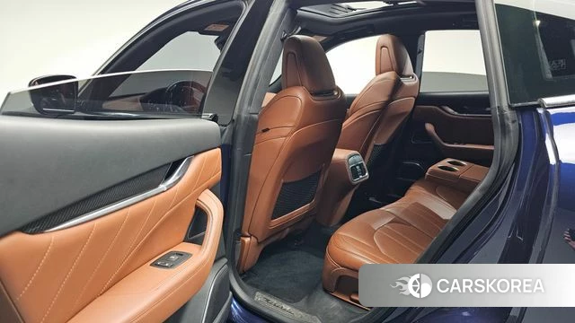 Maserati Levante 2019 Синий из Кореи, фото 2