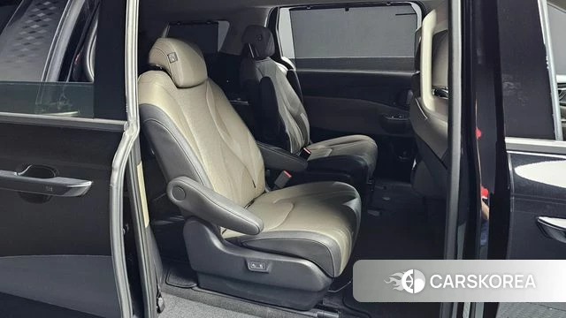 Kia The New Carnival 4th Generation 2024 Черный из Кореи, фото 2