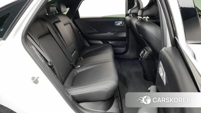 Hyundai Ionic 6 2022 Белый из Кореи, фото 2