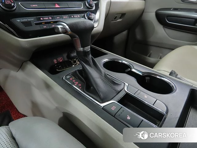 Kia The New Carnival 2018 Черный из Кореи, фото 2