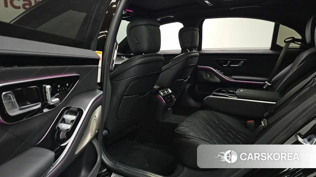 Mercedes-Benz S-Class W223 2023 Черный из Кореи, фото 2