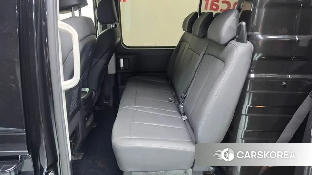 Hyundai Staria 2024 Черный из Кореи, фото 2