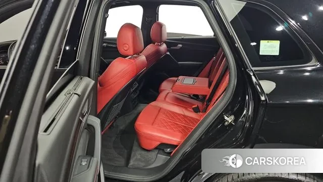 Audi SQ5 (FY) 2022 Черный из Кореи, фото 2