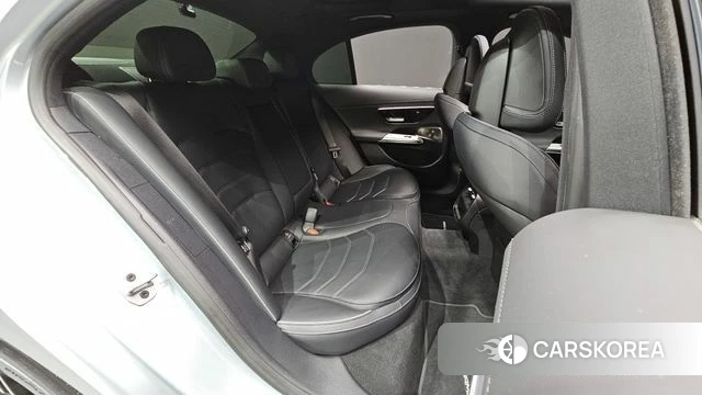 Mercedes-Benz E-Class W214 2024 Серебристо-серый из Кореи, фото 2