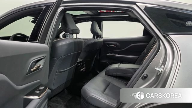 Toyota Crown Crossover 2025 Серый из Кореи, фото 2