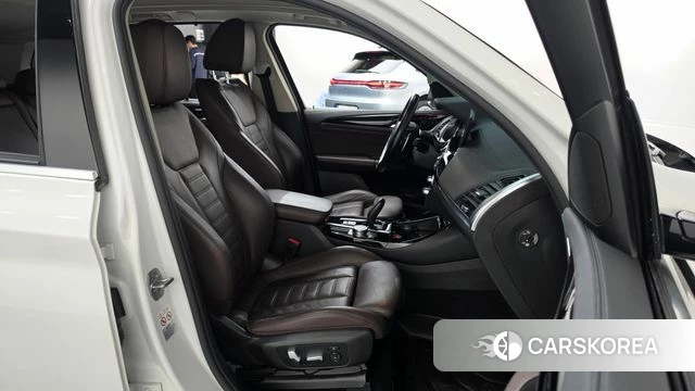 BMW X3 (G01) 2018 Белый из Кореи, фото 2