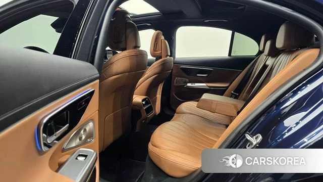 Mercedes-Benz E-Class W214 2024 Синий из Кореи, фото 2
