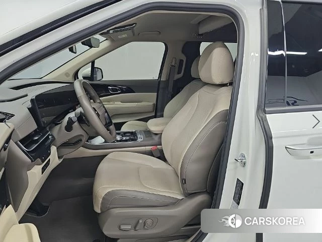 Kia The New Carnival 4th Generation 2025 Белый из Кореи, фото 2
