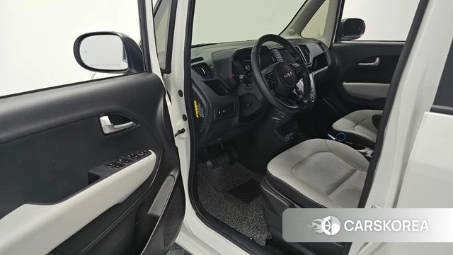 Kia The New Kia Ray 2023 Белый из Кореи, фото 2