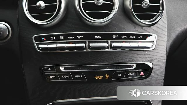 Mercedes-Benz GLC-Class X253 2019 Серебряный из Кореи, фото 2