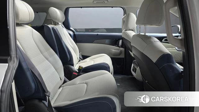 Kia The New Carnival 4th Generation 2024 Белый из Кореи, фото 2