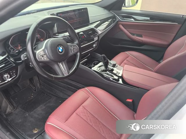 BMW 5 series 2023 Белый из Китая, фото 2