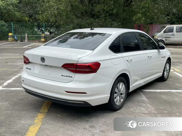 Volkswagen Lavida 2021 Белый из Китая, фото 2