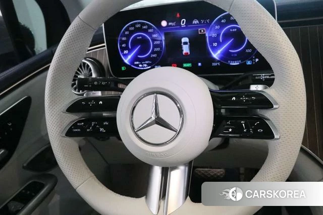 Mercedes-Benz EQE 2024 Серебристо-серый из Китая, фото 2