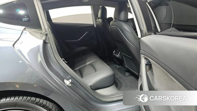 Tesla Model 3 2020 Серый из Кореи, фото 2